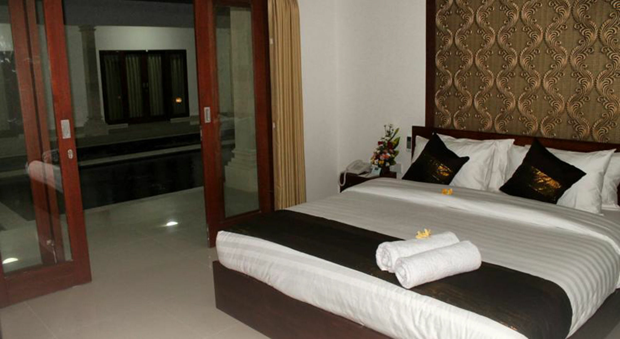 Anggie Stay Kerobokan Exterior foto